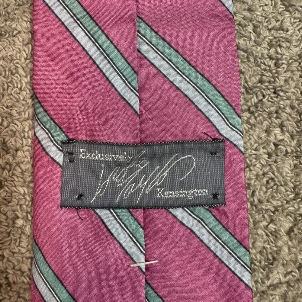 Lord & Taylor Kensington Mens Silk Striped Tie Pink Green Italy Honan Silk